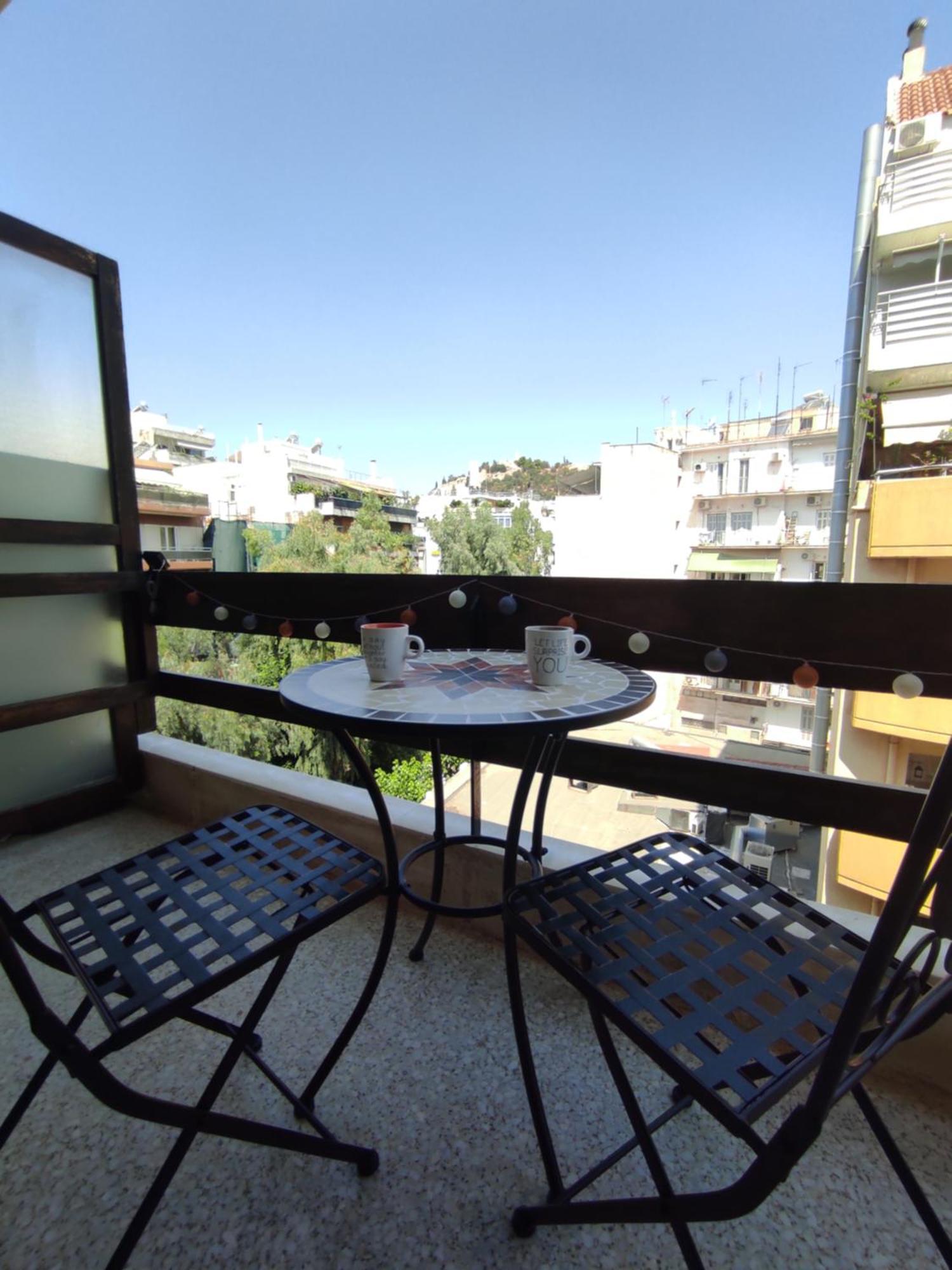 Cosy Apartment On Dragon Street Atenas Exterior foto