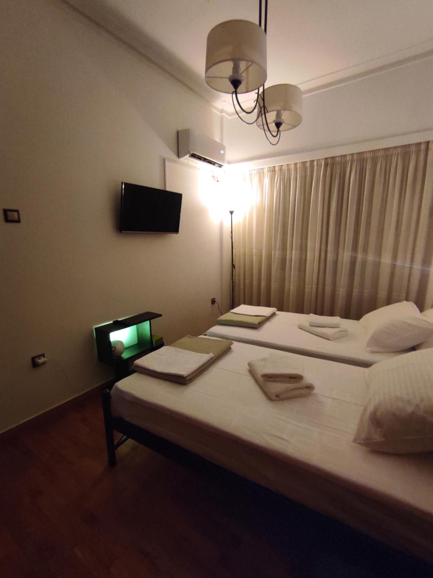 Cosy Apartment On Dragon Street Atenas Exterior foto