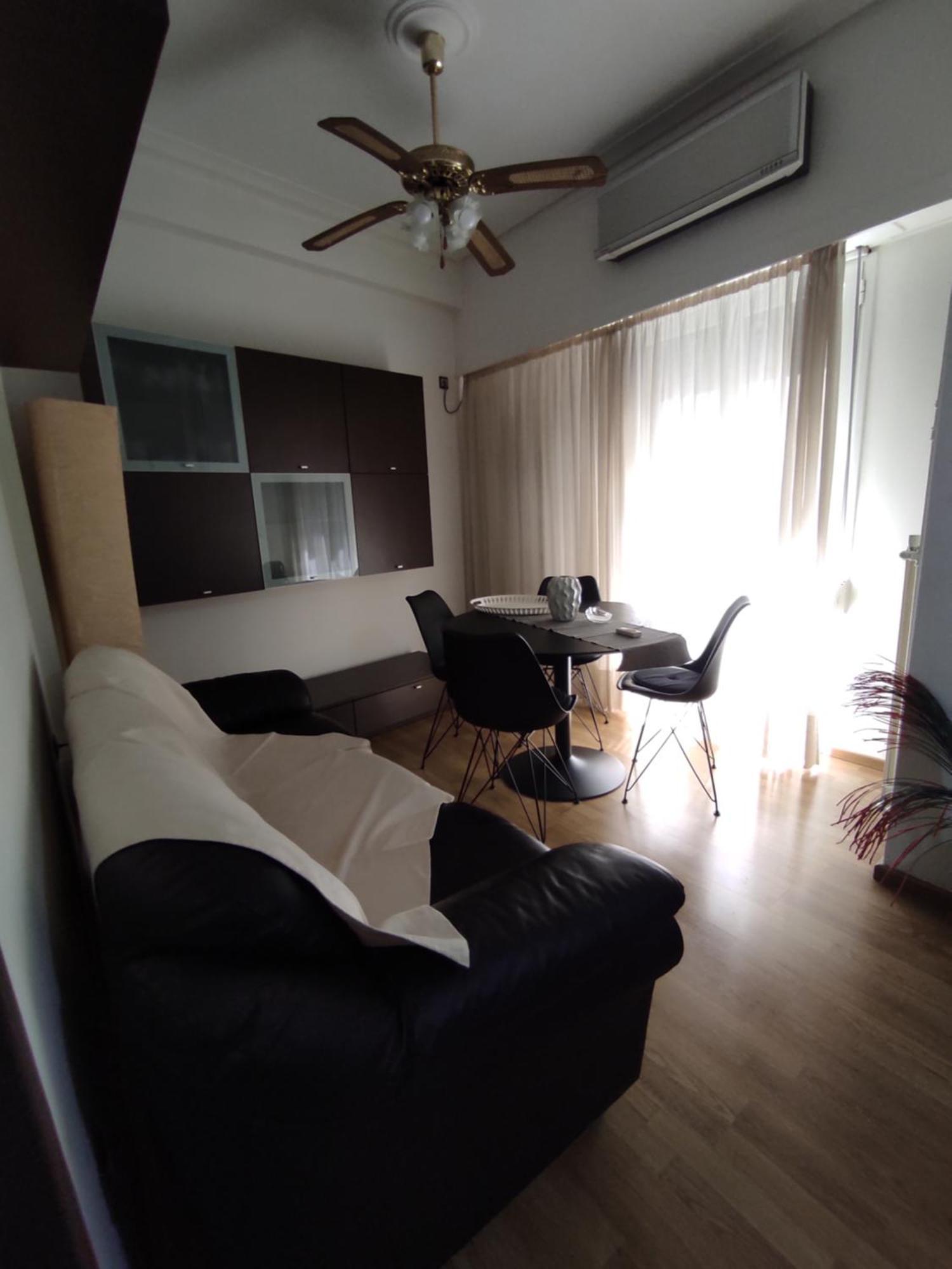 Cosy Apartment On Dragon Street Atenas Exterior foto
