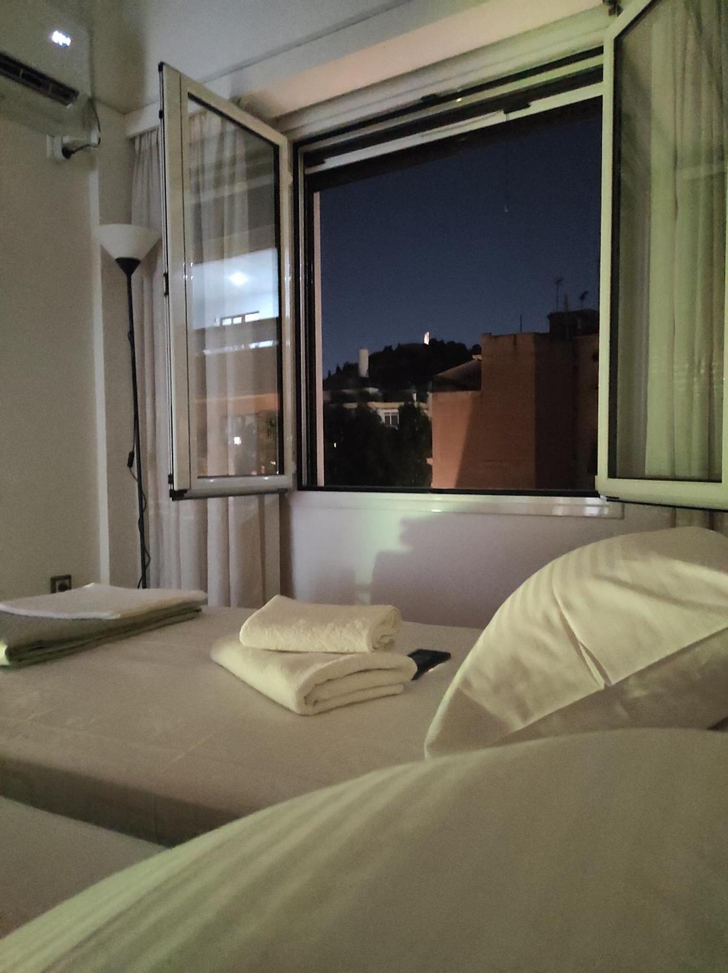 Cosy Apartment On Dragon Street Atenas Exterior foto